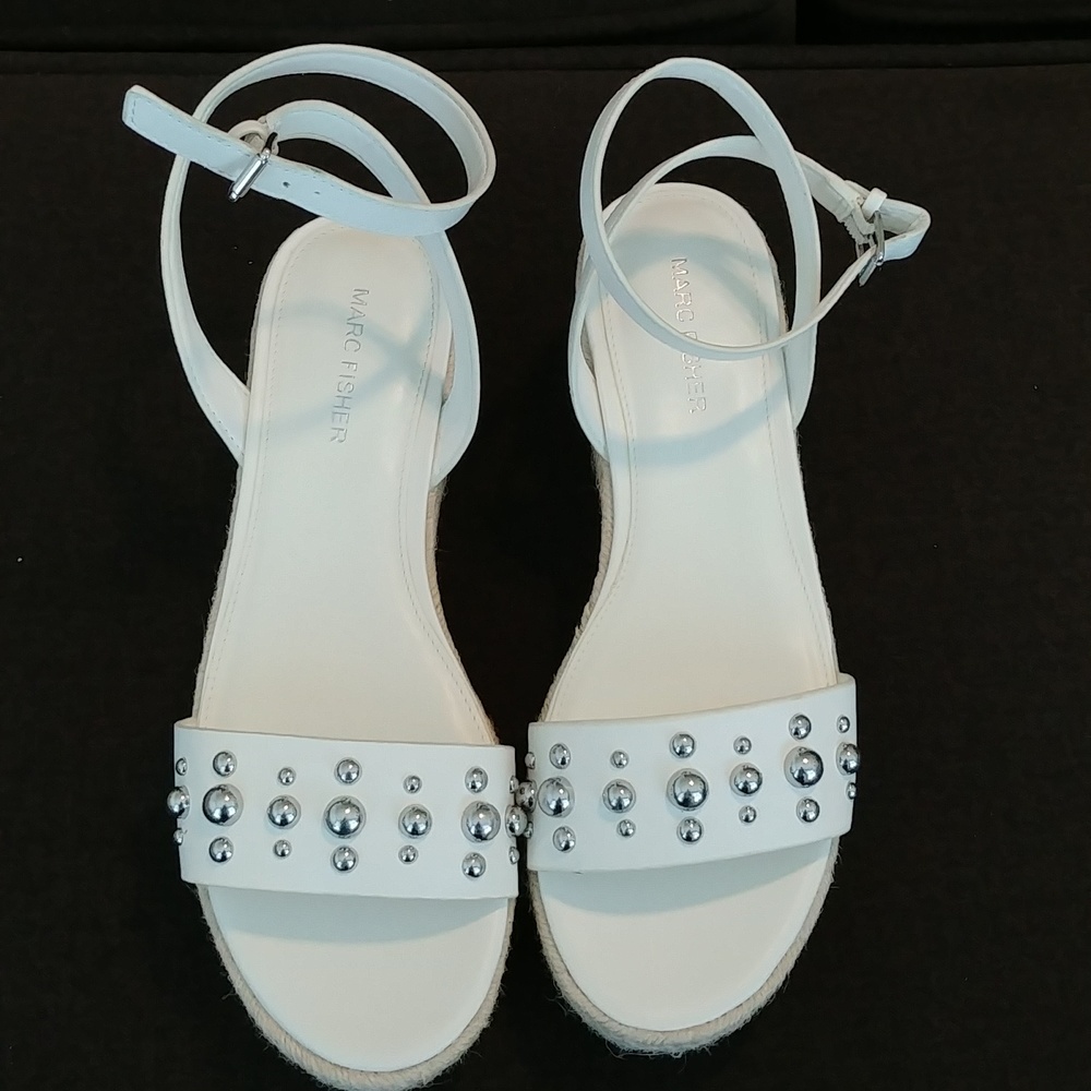 Marc Fisher sandals